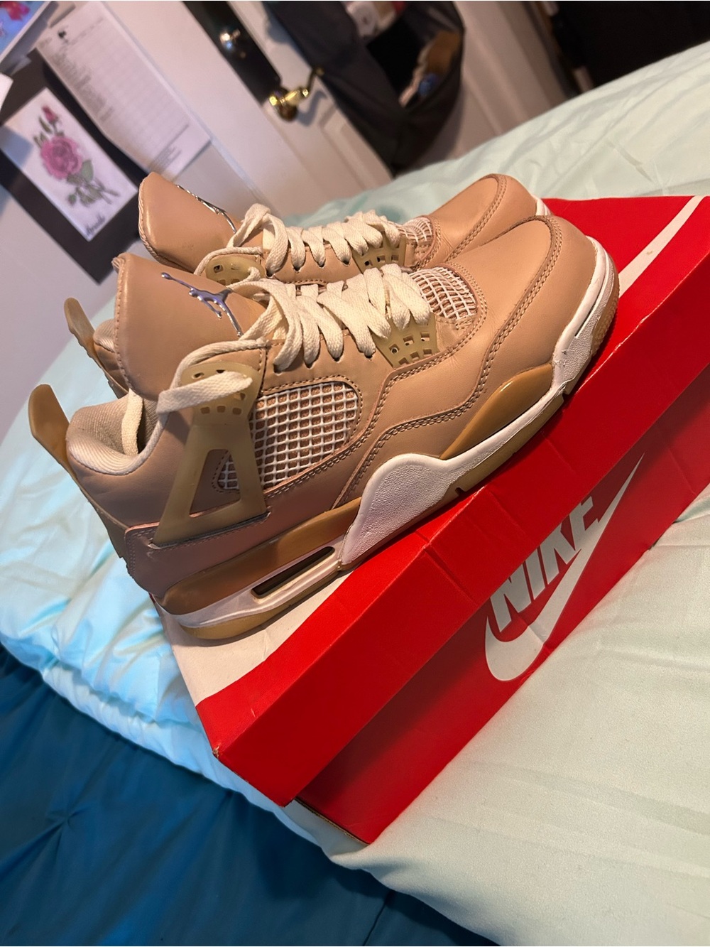 Jordan Women Sneakers in Beige/Tan Size 7 like new condition